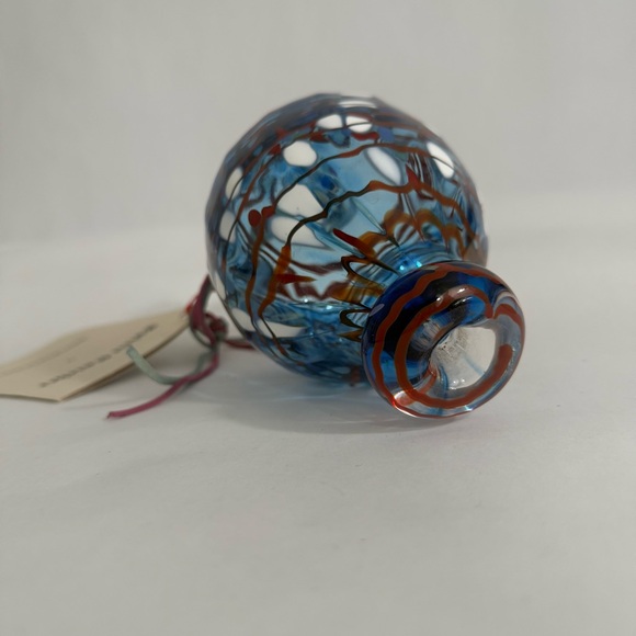 Spirit Catcher by Hickory Street Hot Glass Inc. Hand blown Glass Orb Witch Ball - Picture 4 of 9